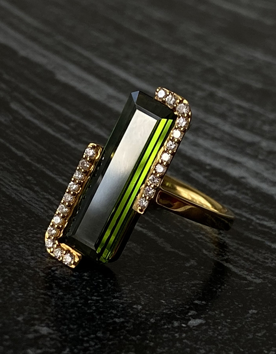 Pierścionek złoty, turmalin, naturalne diamenty