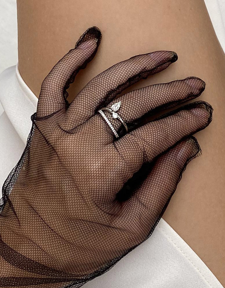 Pierścionek złoty, naturalne diamenty