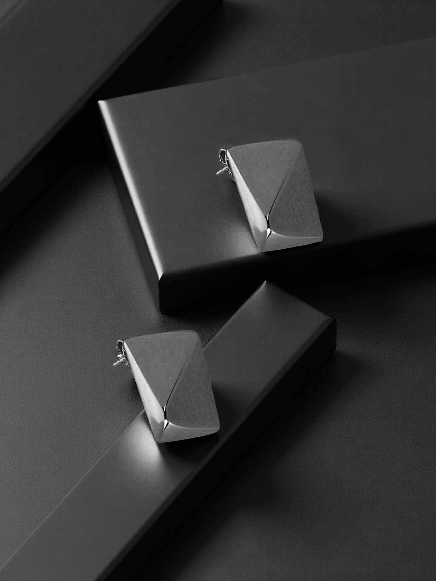 Sen Jewelry